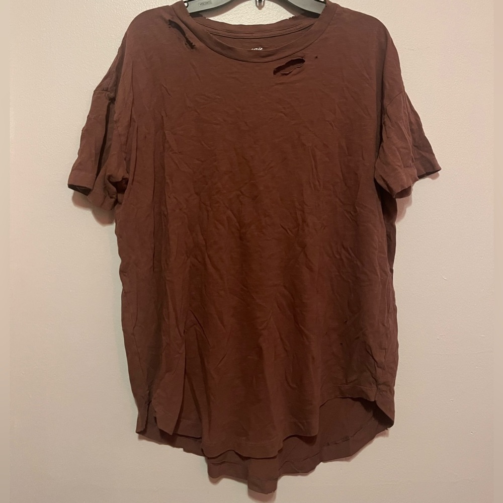 Aerie XS distressed t-shirt, brown